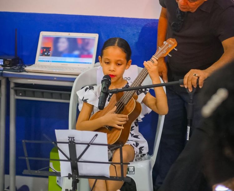 Começam nesta terça-feira (4) as inscrições para os cursos gratuitos de Libras, Braille, Violão e Ukulele