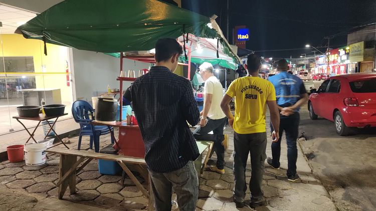 Município reforça diálogo com paneleiras e paneleiros das Quatro Bocas sobre remanejamento