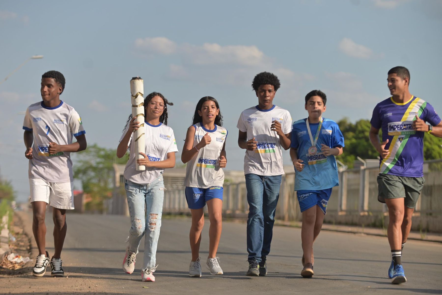 Imperatriz abre Semana da Pátria 2025 com Corrida do Fogo Simbólico e atos cívicos
