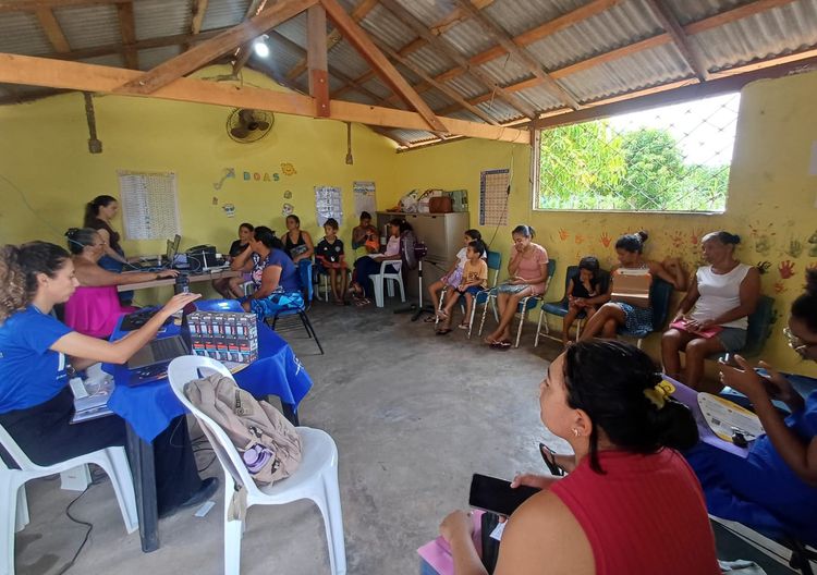 SEDES realiza atendimentos do CRAS Itinerante em comunidades do município