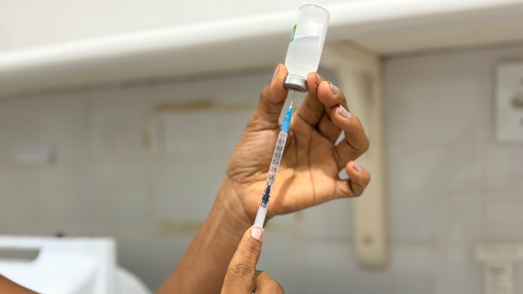 Vacinação contra influenza é liberada para toda a população a partir desta terça-feira (20)