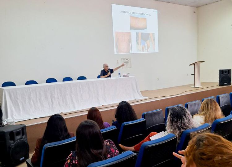 Prefeitura em parceria com UFMA realiza capacitação sobre Hanseníase para médicos da Atenção Primaria em Saúde