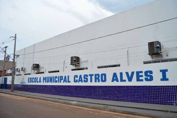 Revitalização da Escola Municipal Castro Alves I será entregue nesta quinta-feira, 11