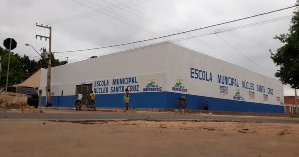 Escola N cleo Santa Cruz recebe melhorias na estrutura