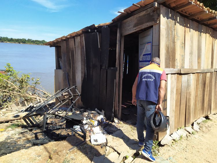 Defesa Civil segue monitorando famílias desalojadas