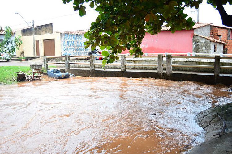 Trabalho preventivo da Prefeitura evita ocorrências graves durante período chuvoso