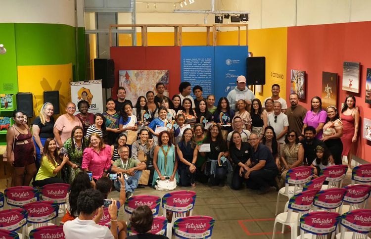 Alunos da Rede Municipal são premiados na 15ª Exposição de Desenhos Afro