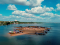 Ação rápida dos guarda-vidas na Praia do Meio salvou adolescente de 14 anos que sofreu afogamento no Rio Tocantins.