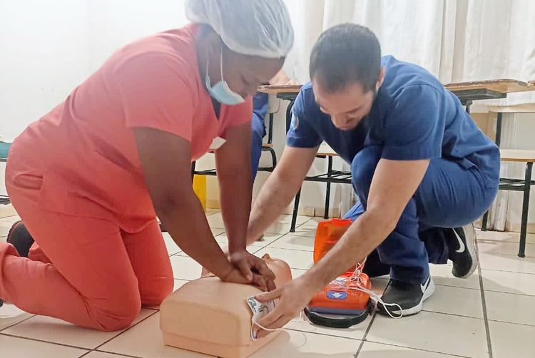 Profissionais do Socorrão participam de Treinamento em Reanimação Cardiopulmonar