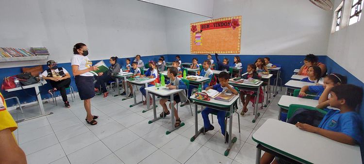 Educação para o trânsito é tema de palestra em escolas municipais