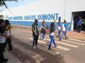 Estudantes da Escola Santos Dumont aprendem sobre travessia segura na faixa de pedestres