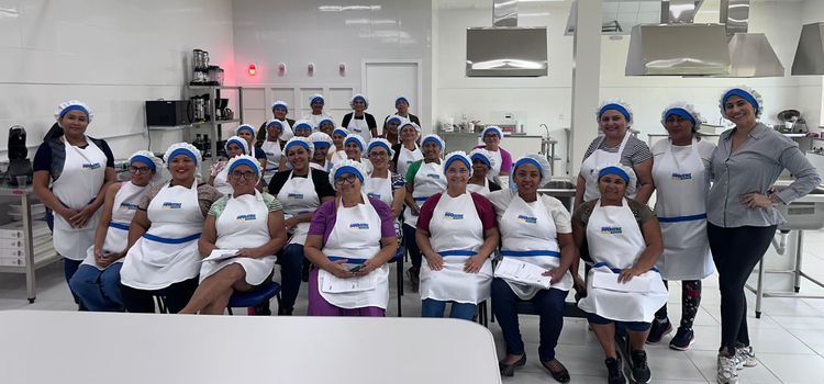 Curso de Confeitaria transforma vidas e oferece oportunidade de renda a mulheres de Imperatriz